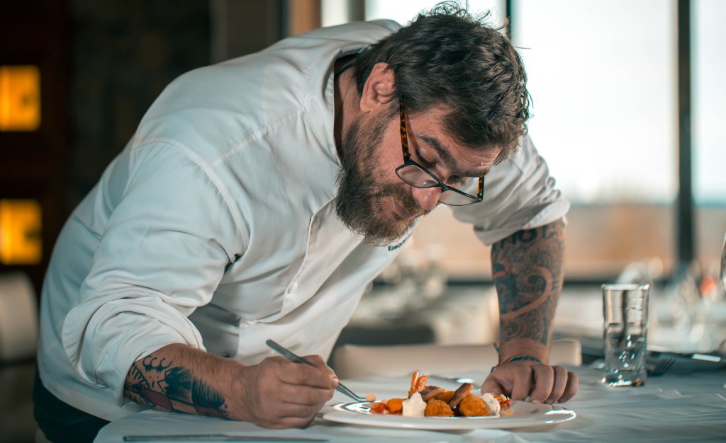 La imagen tiene un atributo ALT vacío; su nombre de archivo es ezequiel-gonzalez1.jpg